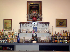 The Lexington Bartending School Actual Classroom and Student Photos!