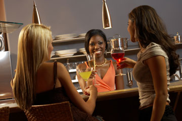 Have fun and meet people as a professional bartender in Little Rock, Arkansas!